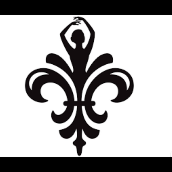 Meet your Posher, Lily - Picture 1 of 1